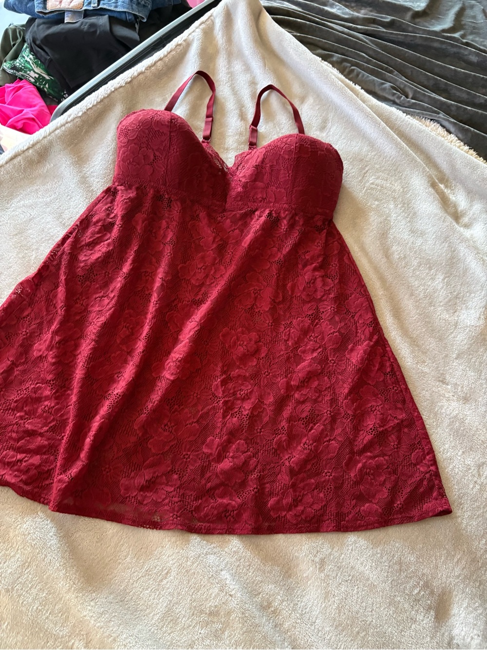 Auden Women’s Lace Babydoll Chemise - Red